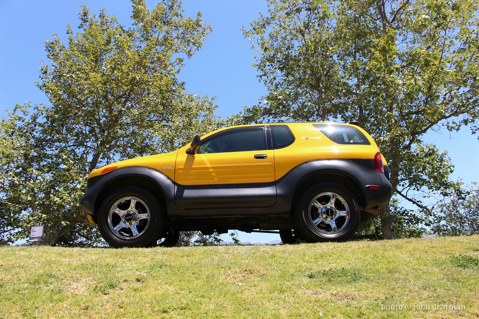 1997 Isuzu VehiCROSS, ArtCenter College of Design, Design Invitational 2026
